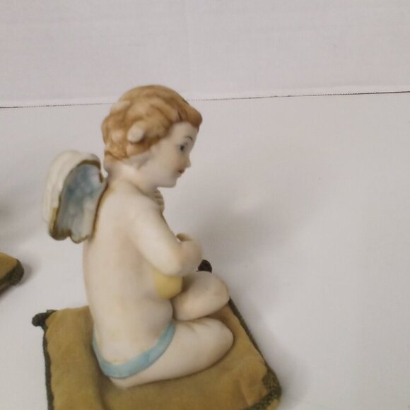 Vintage Angel Figure On Pillow Lot of 2 Guitar Flute Cherubs Ceramic 5" Tall - Picture 14 of 16